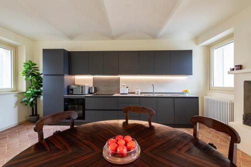 Konyha, Cozy Court - Relax in Monferrato in Grazzano Badoglio Konyha, Cozy Court - Relax in Monferrato in Grazzano Badoglio