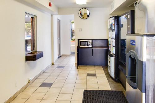 設施, Motel 6 Bakersfield, CA - South in 韋博歐查德 設施, Motel 6 Bakersfield, CA - South in 韋博歐查德