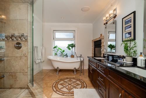 World Cup Coastal Getaway in White Rock (Brit-Kolumbia) World Cup Coastal Getaway in White Rock (Brit-Kolumbia)