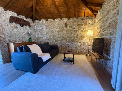 Casa da Cancela - Piscina & Jacuzzi - Gerês (Casa da Cancela - Piscina & Jacuzzi - Geres) in กอนโดริซ Casa da Cancela - Piscina & Jacuzzi - Gerês (Casa da Cancela - Piscina & Jacuzzi - Geres) in กอนโดริซ