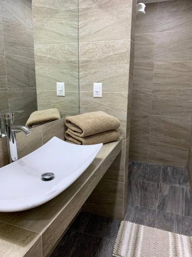 Fürdőszoba, Acogedora suite con entrada independiente in Nueva Mina Fürdőszoba, Acogedora suite con entrada independiente in Nueva Mina