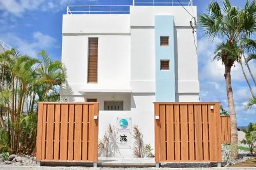 Ocean View Ishigaki Kaze and Nami in Kabira Bay Ocean View Ishigaki Kaze and Nami in Kabira Bay