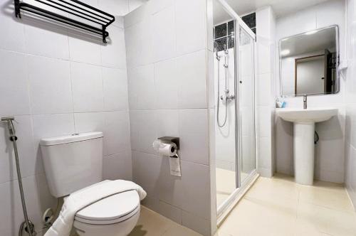 Bathroom, Harmony Chiang Mai Old Town in City Center Bathroom, Harmony Chiang Mai Old Town in City Center