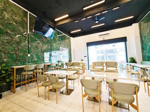 레스토랑, Hotel Ma'Wa By Salaam Suites in 코타바루 레스토랑, Hotel Ma'Wa By Salaam Suites in 코타바루