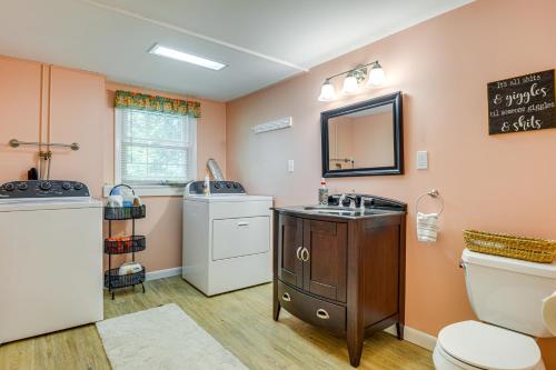 Near Main St and Festivals Peaceful Keene Getaway! in Keene (NH) Near Main St and Festivals Peaceful Keene Getaway! in Keene (NH)