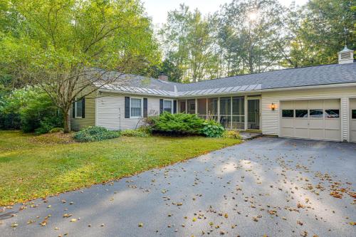 Near Main St and Festivals Peaceful Keene Getaway! in Keene (NH) Near Main St and Festivals Peaceful Keene Getaway! in Keene (NH)