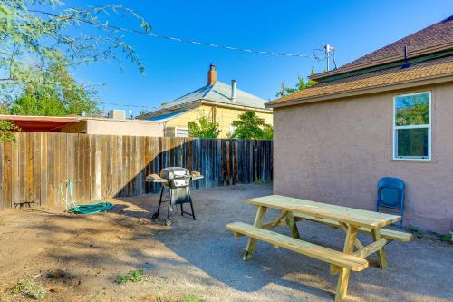 Walkable Location, Fenced Yard Wickenburg Home! in Wickenburg Walkable Location, Fenced Yard Wickenburg Home! in Wickenburg