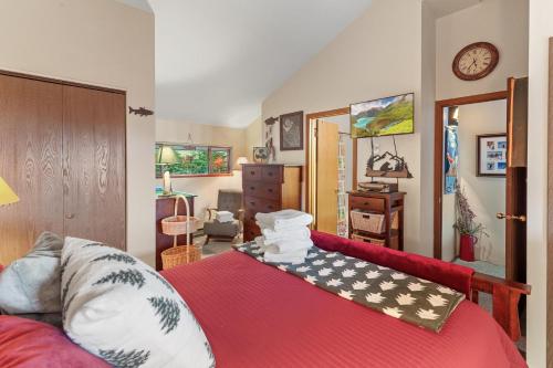 114 Crystal Run #2 in Sandpoint (ID) 114 Crystal Run #2 in Sandpoint (ID)