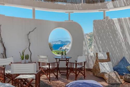 Facilities, Hotel Chiaia Di Luna in Ponza Island Facilities, Hotel Chiaia Di Luna in Ponza Island