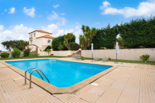 Villa Casa Beatriz in Palmela in กิงตา โด อังโช Villa Casa Beatriz in Palmela in กิงตา โด อังโช