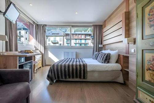 Hotel Vallee Blanche in Chamonix-Mont-Blanc Hotel Vallee Blanche in Chamonix-Mont-Blanc