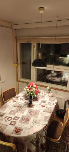 Rivitalo-asunto Jarvenpaassa Saunakallion aseman lahella in Jarvenpaa Rivitalo-asunto Jarvenpaassa Saunakallion aseman lahella in Jarvenpaa