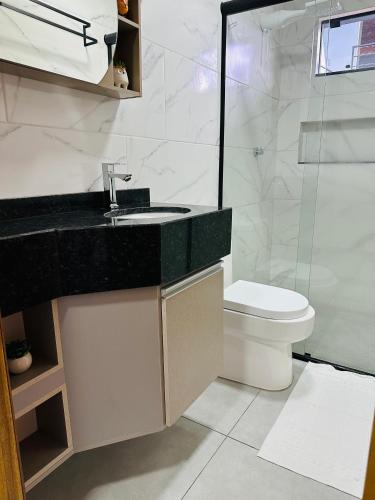 ฝักบัว, Seu lar fora de casa in จากัวเรียอิว่า ฝักบัว, Seu lar fora de casa in จากัวเรียอิว่า