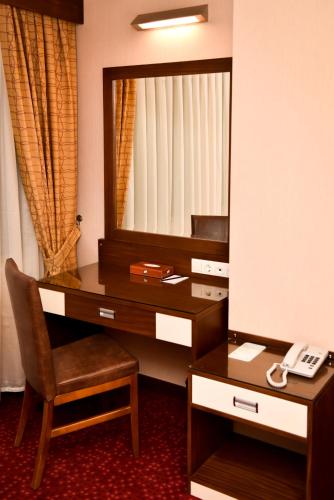 This photo about Ozgobek Ronesans Hotel De Luxe shared on HyHotel.com