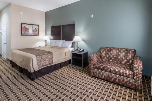 This photo about Scottish Inns & Suites shared on HyHotel.com