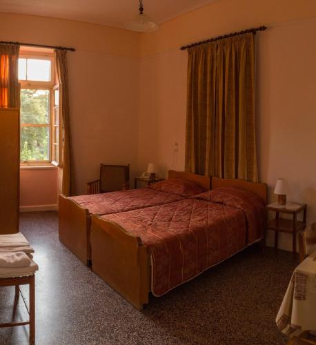 Hotel Oiti in Loutra Ipatis Hotel Oiti in Loutra Ipatis