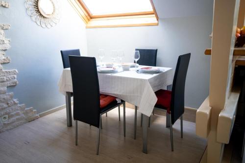 L'Arche de Fleury - Bright & quiet apartment 5 min from Orléans (L'Arche de Fleury - Bright & quiet apartment 5 min from Orleans) in Fleury-les-Aubrais L'Arche de Fleury - Bright & quiet apartment 5 min from Orléans (L'Arche de Fleury - Bright & quiet apartment 5 min from Orleans) in Fleury-les-Aubrais