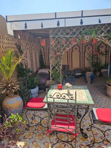 מרפסת, La maison des amis in טרודנט מרפסת, La maison des amis in טרודנט