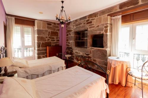 Hotel Pousada Vicente Risco in Castro Caldelas Hotel Pousada Vicente Risco in Castro Caldelas