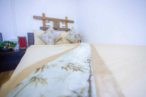 ยูนานรักไทย รีสอร์ท (ยูนานรักไทย รีสอร์ต) in แม่ฮ่องสอน ยูนานรักไทย รีสอร์ท (ยูนานรักไทย รีสอร์ต) in แม่ฮ่องสอน