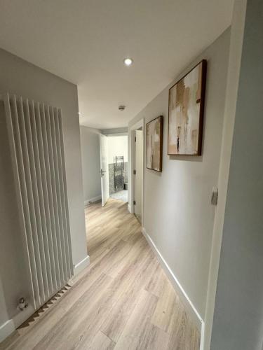 Apartment with Terrace in Uxbridge in Greater London North West Apartment with Terrace in Uxbridge in Greater London North West