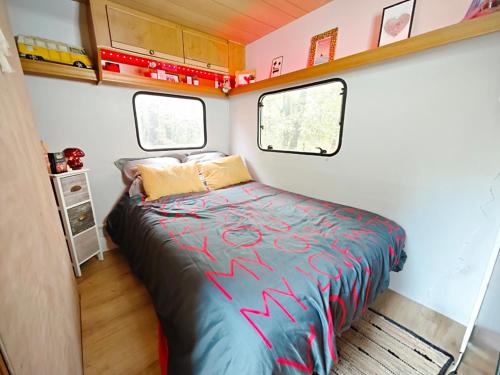 Guitard Caravan Club - Caravane romantique et insolite in Bouglon Guitard Caravan Club - Caravane romantique et insolite in Bouglon