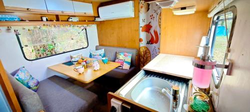 Guitard Caravan Club - Caravane romantique et insolite in Bouglon Guitard Caravan Club - Caravane romantique et insolite in Bouglon