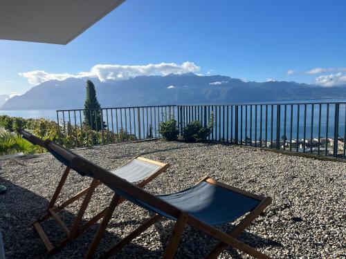 Erkély/terasz, Newly Renovated APT with panoramic view in Cully Erkély/terasz, Newly Renovated APT with panoramic view in Cully