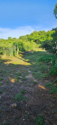 Bed & Shower Stop in Smith Bay Bed & Shower Stop in Smith Bay