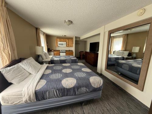 雪兔汽車旅館 (Snowshoe Motel) in 福雷斯科 (CO) 雪兔汽車旅館 (Snowshoe Motel) in 福雷斯科 (CO)