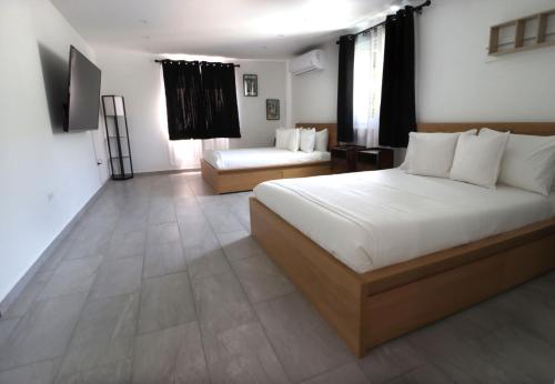 Oceanview Apartment with Rooftop in Quebradillas Oceanview Apartment with Rooftop in Quebradillas