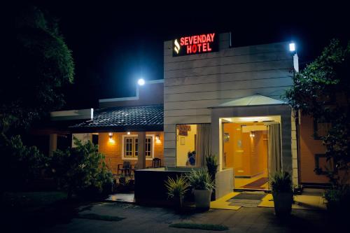 Sevenday Hotel in Marawila Sevenday Hotel in Marawila