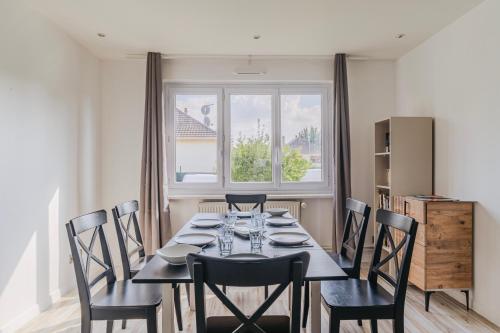 Instalaciones, Maison Lingo - Salle cinéma, trampoline, bbq (Maison Lingo - Salle cinema, trampoline, bbq) in Lingolsheim Instalaciones, Maison Lingo - Salle cinéma, trampoline, bbq (Maison Lingo - Salle cinema, trampoline, bbq) in Lingolsheim