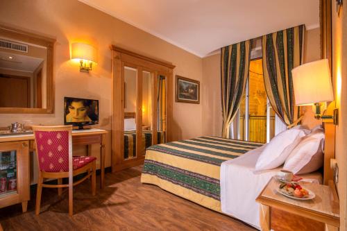 ระเบียง/ชานเรือน, Colonna Hotel in ฟราสกาติ ระเบียง/ชานเรือน, Colonna Hotel in ฟราสกาติ