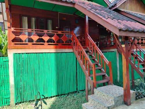 Bungalows Le Jardin VANGVIENG in Vang Vieng Bungalows Le Jardin VANGVIENG in Vang Vieng