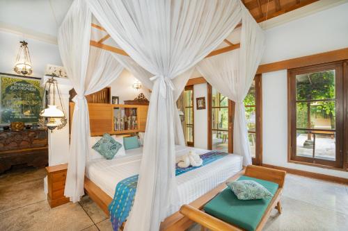 Taman Sari Bali Resort & Spa in Pemuteran Taman Sari Bali Resort & Spa in Pemuteran