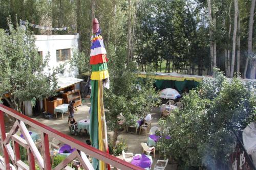 Restaurant, Mentokling Guest House and Garden Restaurant in Leh Restaurant, Mentokling Guest House and Garden Restaurant in Leh