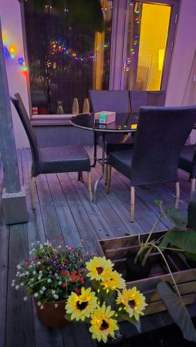 Balcony/terrace, 2BR Cozy Oslo City Central Apartment in Sagene Balcony/terrace, 2BR Cozy Oslo City Central Apartment in Sagene