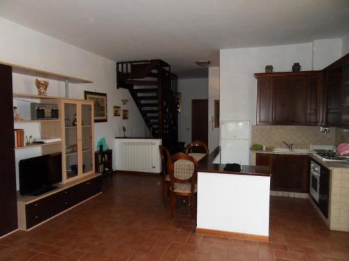 Kitchen, Casa Azzurra in Castel di Leva Kitchen, Casa Azzurra in Castel di Leva