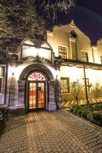 Entrance, Nottingham Road Hotel in Howick Entrance, Nottingham Road Hotel in Howick