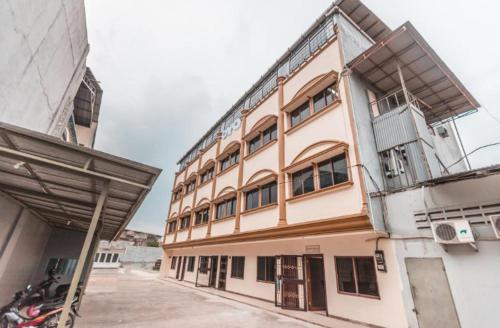 SPAZIE at Eden Guesthouse Depok in Sukmajaya SPAZIE at Eden Guesthouse Depok in Sukmajaya