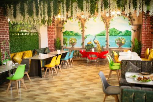 Ресторан, Delfin Hotel Restaurant Spa Ailevi in Гянджа Ресторан, Delfin Hotel Restaurant Spa Ailevi in Гянджа