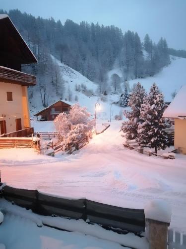 A szálláshely kívülről, Gite Notre Désir (Gite Notre Desir) in Abries A szálláshely kívülről, Gite Notre Désir (Gite Notre Desir) in Abries