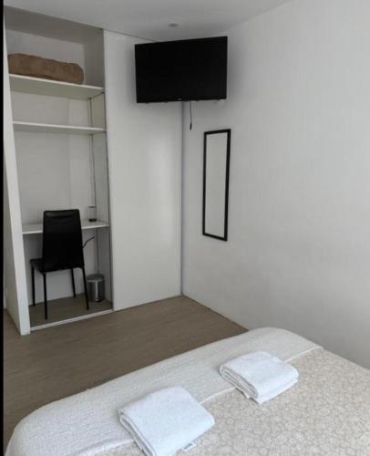 Location proche de toute commodites a 1 minute du tramway et a 9 min de centre ville et parking grat in Le Ray Location proche de toute commodites a 1 minute du tramway et a 9 min de centre ville et parking grat in Le Ray