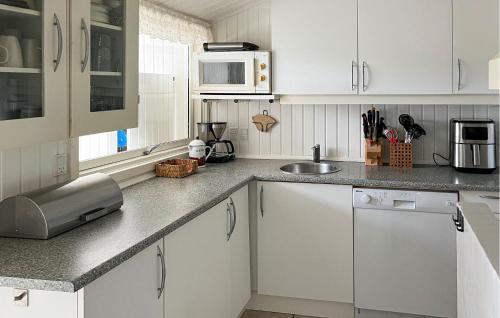 Bathroom, Beautiful Home In Hals With Sauna in Hals Bathroom, Beautiful Home In Hals With Sauna in Hals