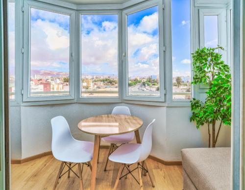 Balcony/terrace, Modern 1Bedroom apartment close to Agadir Souk and Beach in Abattoir Balcony/terrace, Modern 1Bedroom apartment close to Agadir Souk and Beach in Abattoir