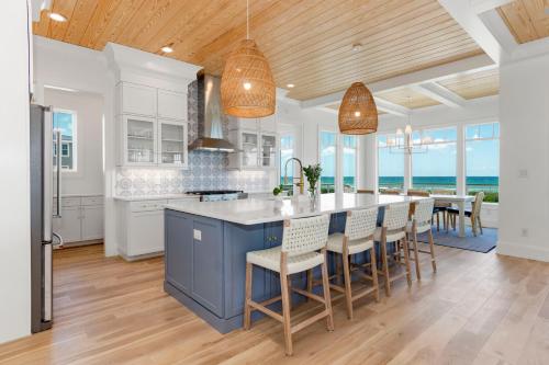 Roosevelt Oceanfront Escape in Pine Knoll Shores Roosevelt Oceanfront Escape in Pine Knoll Shores