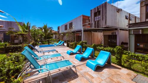 Container Eco Suites in Caminho Verde Container Eco Suites in Caminho Verde