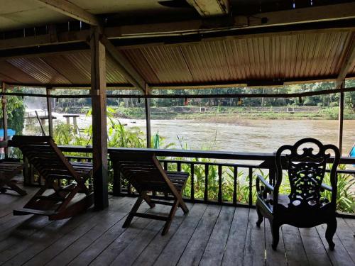 Sipasert Guesthouse-Tadlo in Beng Sipasert Guesthouse-Tadlo in Beng