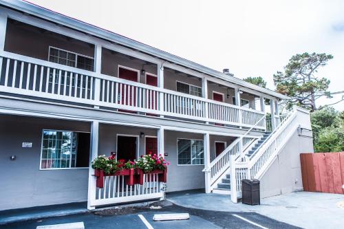 平面圖, 加州蒙特利鵜鶘旅館 (Pelican Inn Monterey CA) in 蒙特雷市中心 平面圖, 加州蒙特利鵜鶘旅館 (Pelican Inn Monterey CA) in 蒙特雷市中心